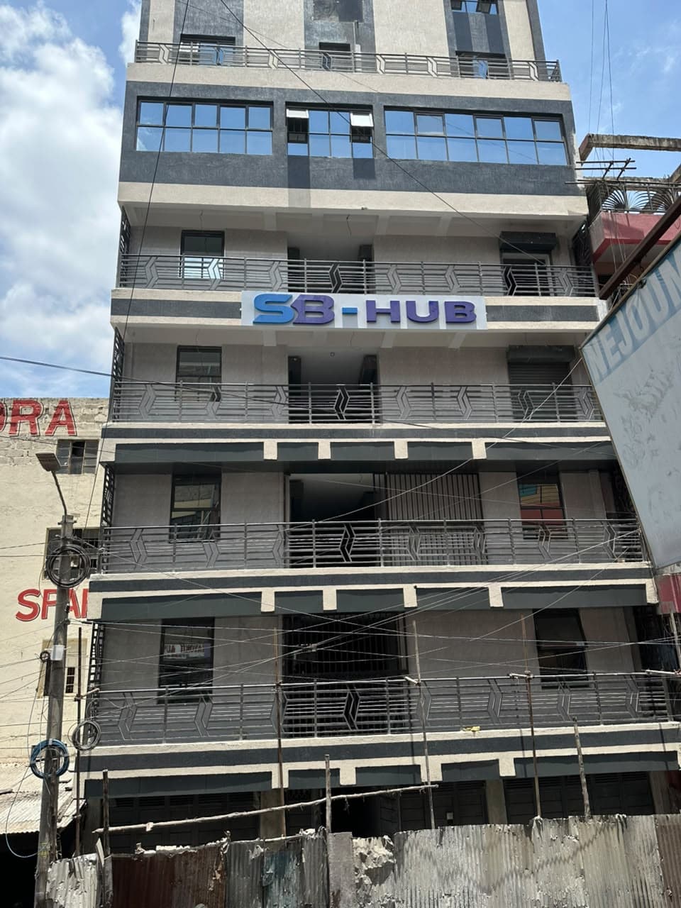 SB HUB Business Tower photo 2